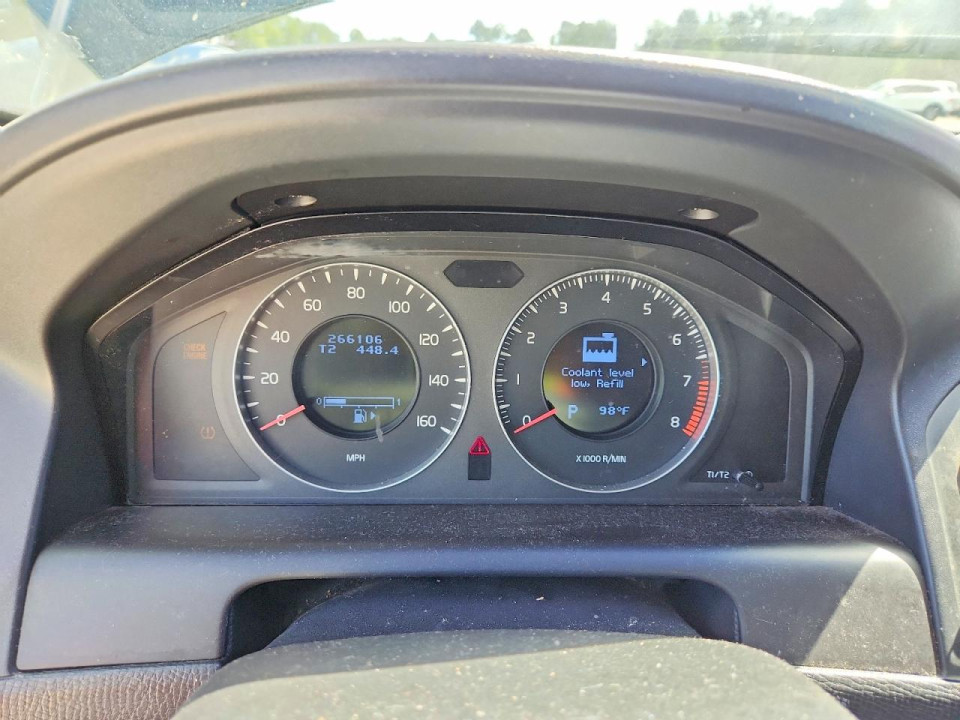 Volvo XC60 2011 — Copart