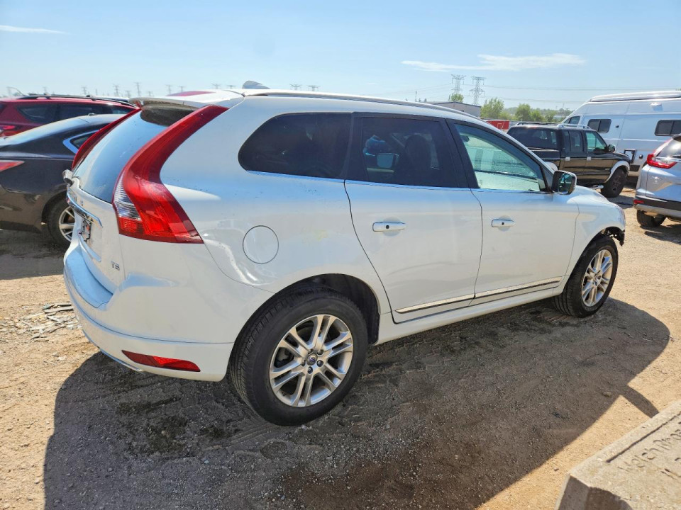 Volvo XC60 2015 — Copart