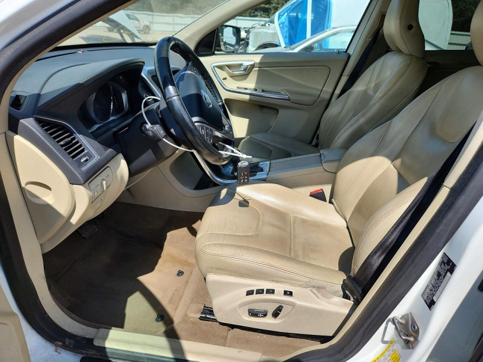 Volvo XC60 2015 — Copart