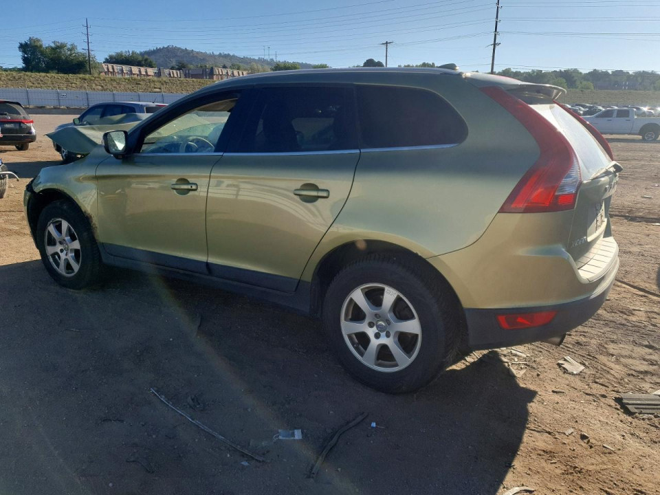 Volvo XC60 2011 — Copart