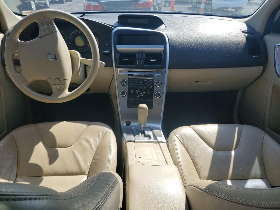 Volvo XC60 2010 — Copart
