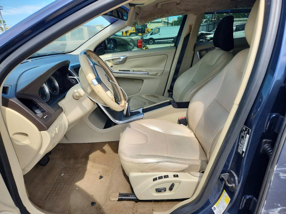 Volvo XC60 2013 — Copart