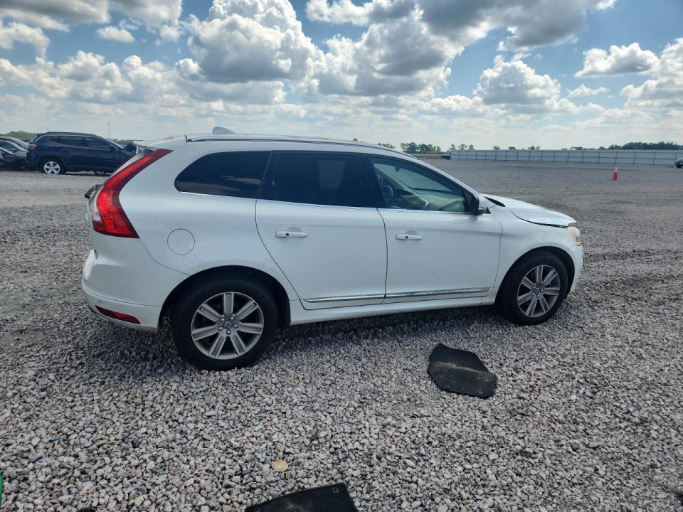 Volvo XC60 2016 — Copart
