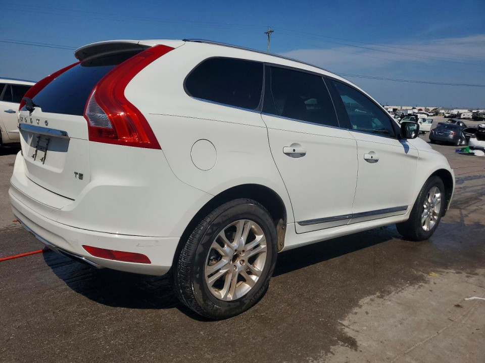Volvo XC60 2015 — Copart