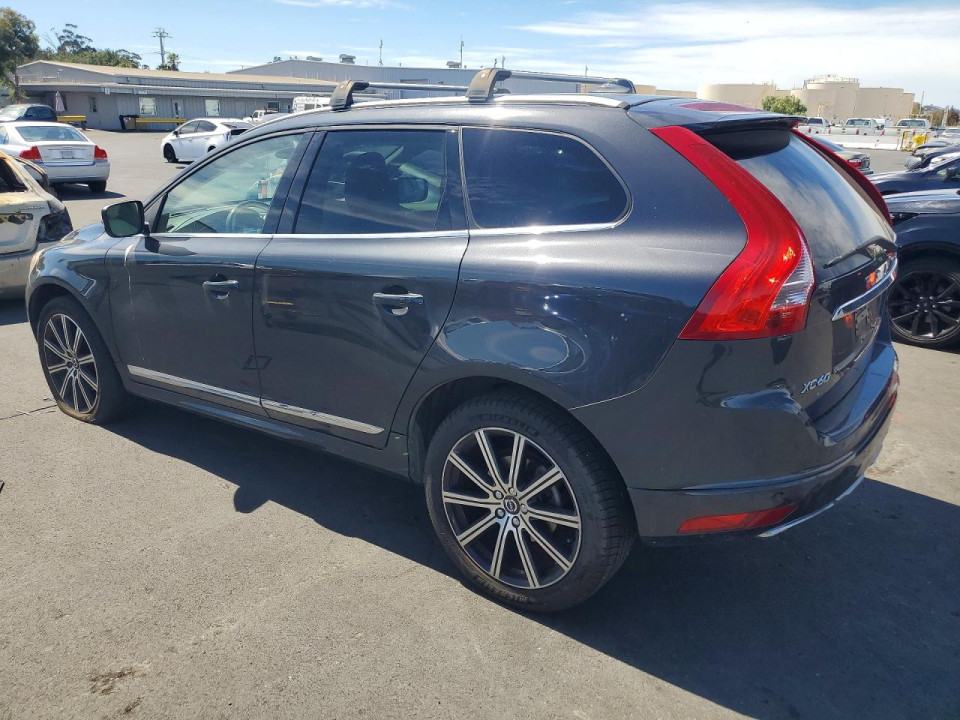 Volvo XC60 2015 — Copart