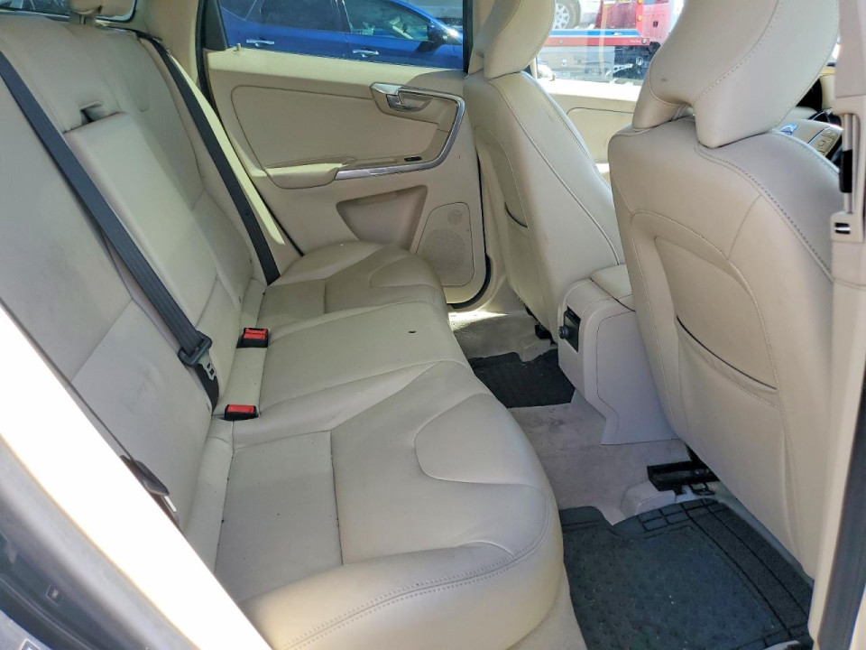 Volvo XC60 2015 — Copart