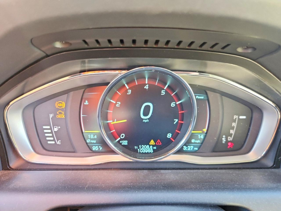 Volvo XC60 2015 — Copart