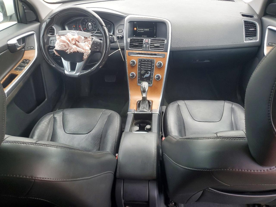 Volvo XC60 2017 — Copart