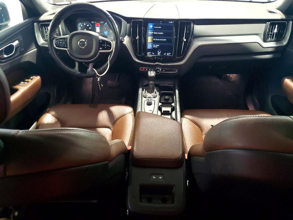 Volvo XC60 2018 — Copart