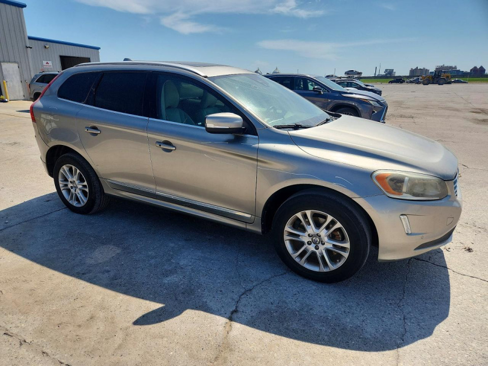 Volvo XC60 2015 — Copart