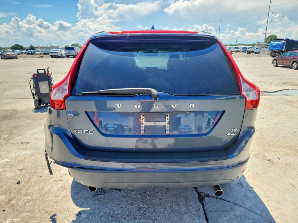 Volvo XC60 2010 — Copart