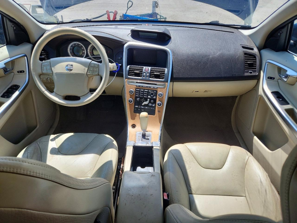 Volvo XC60 2010 — Copart