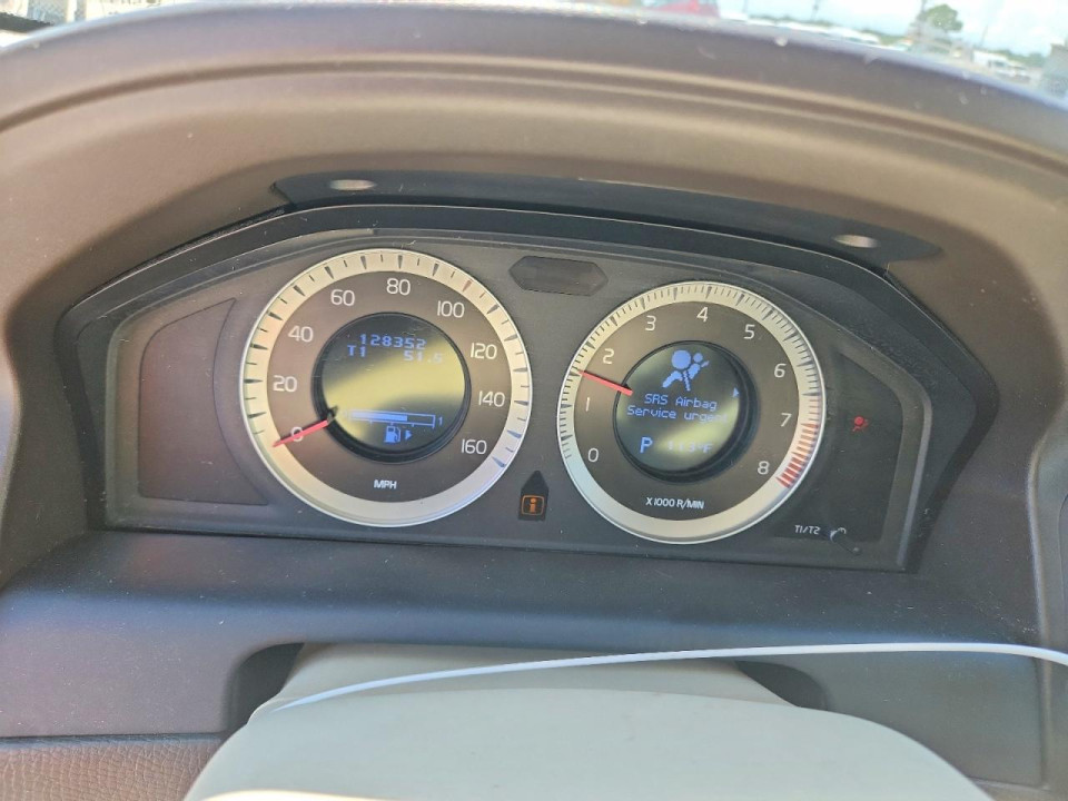 Volvo XC60 2010 — Copart