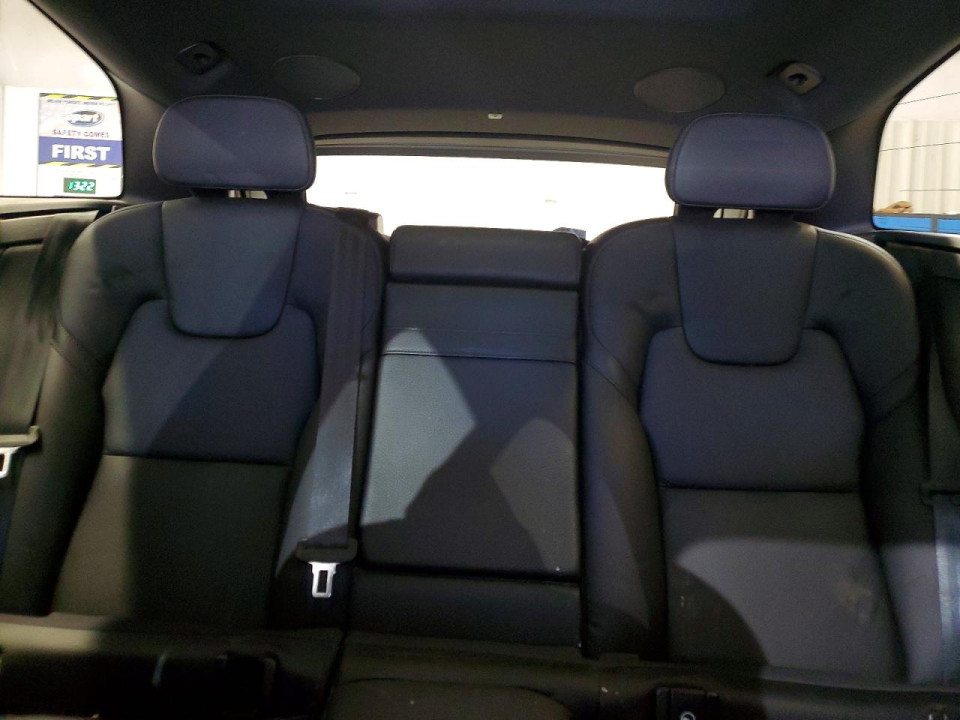 Volvo XC60 2019 — Copart