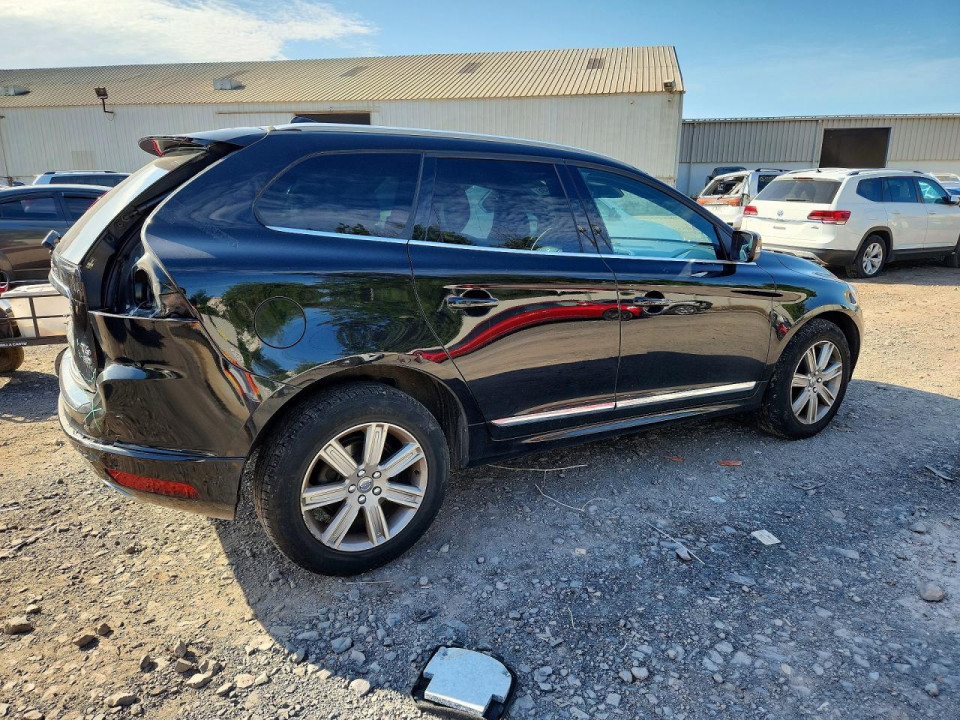 Volvo XC60 2016 — Copart