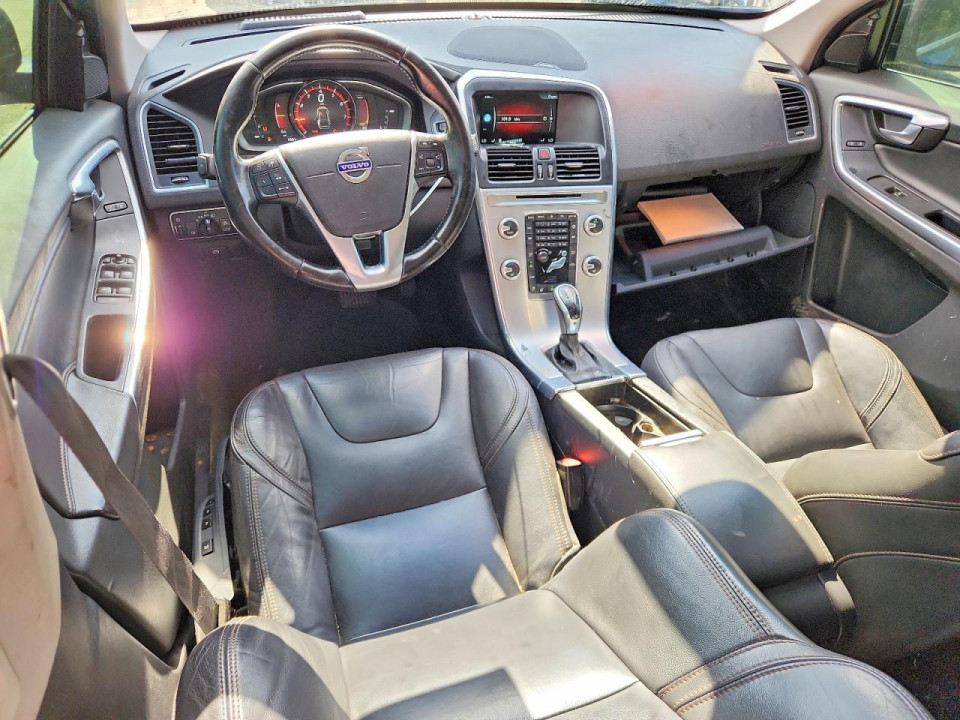 Volvo XC60 2017 — Copart