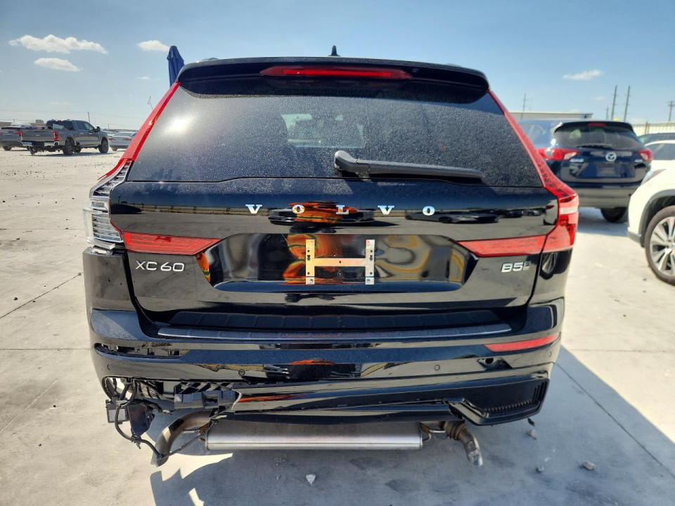 Volvo XC60 2024 — Copart