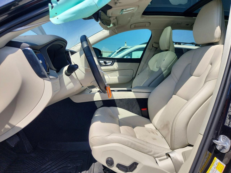Volvo XC60 2024 — Copart