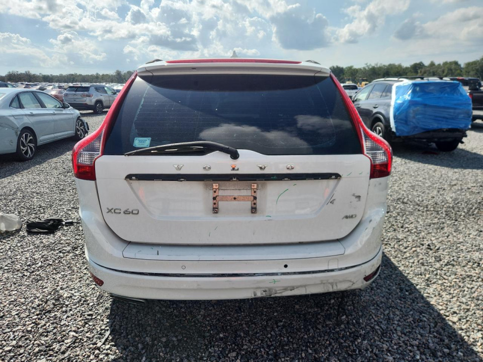 Volvo XC60 2015 — Copart