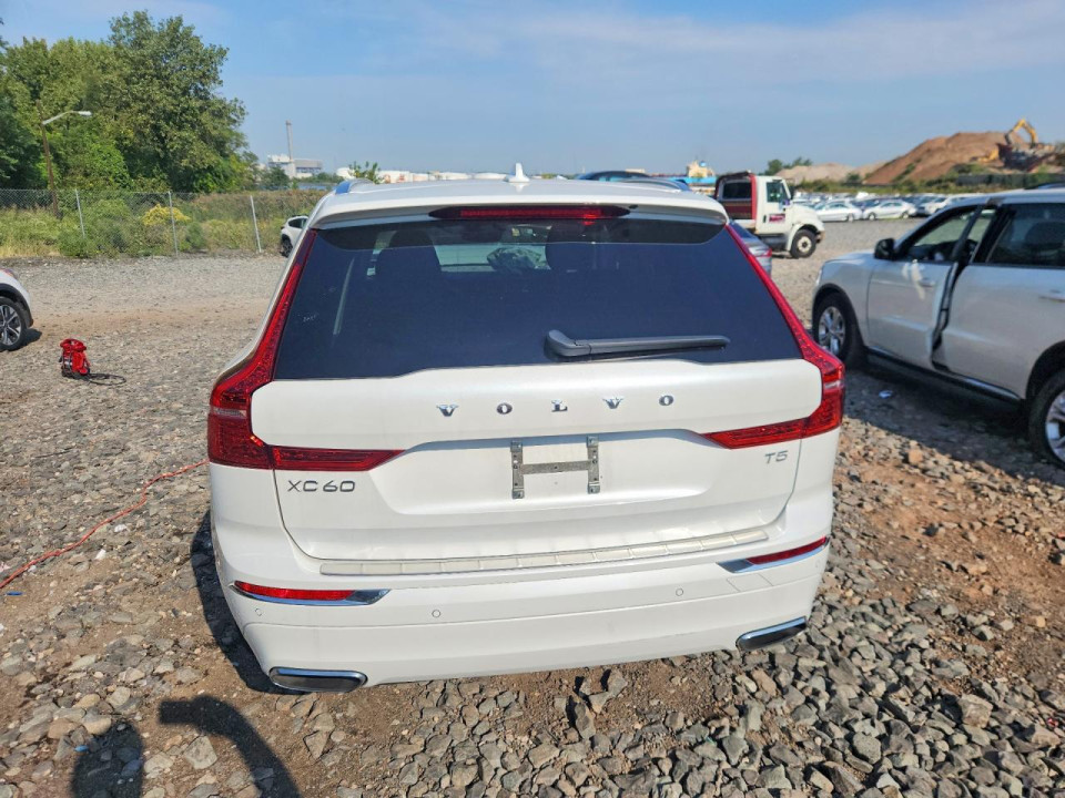 Volvo XC60 2021 — Copart