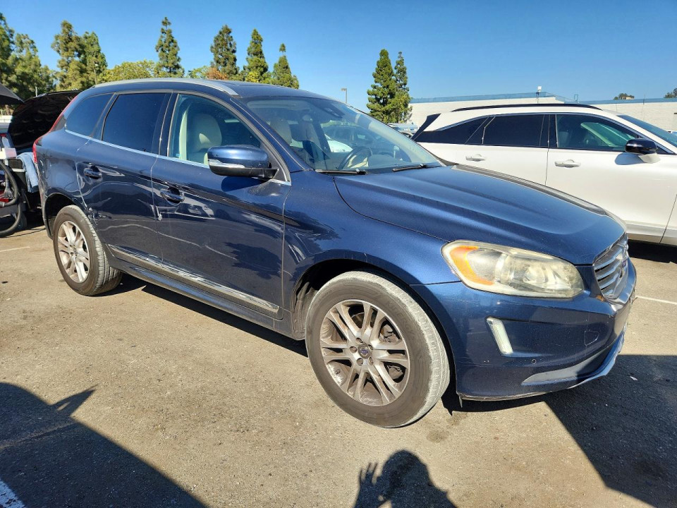 Volvo XC60 2015 — Copart