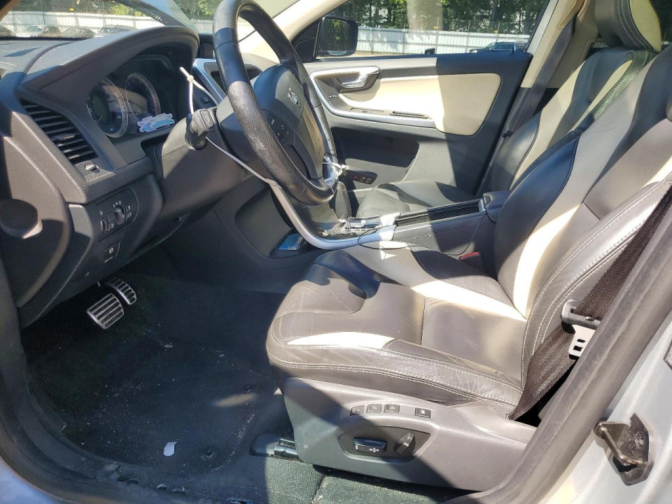 Volvo XC60 2010 — Copart