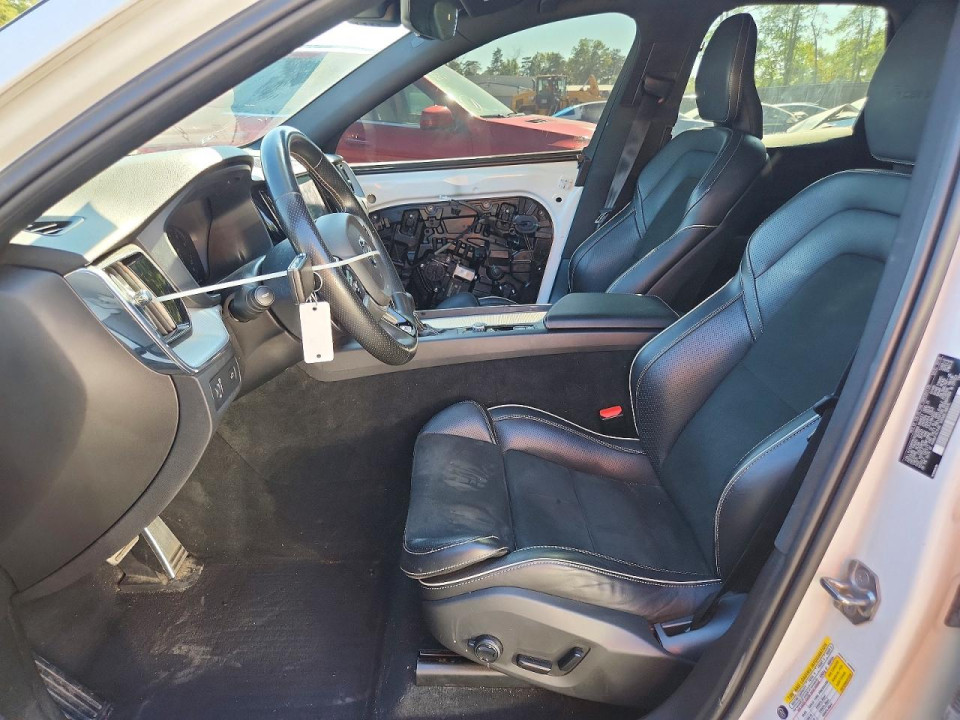 Volvo XC60 2019 — Copart