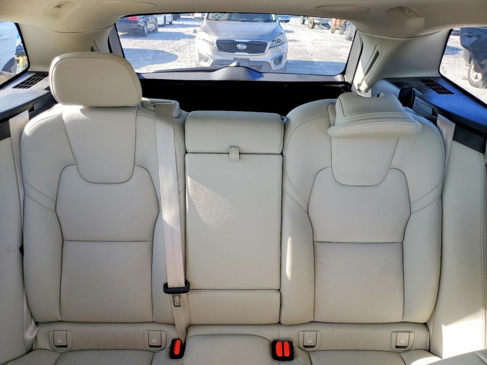 Volvo XC60 2022 — Copart
