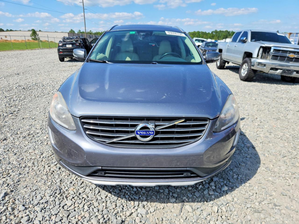 Volvo XC60 2016 — Copart