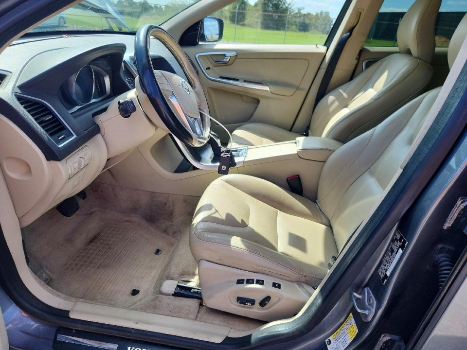 Volvo XC60 2016 — Copart
