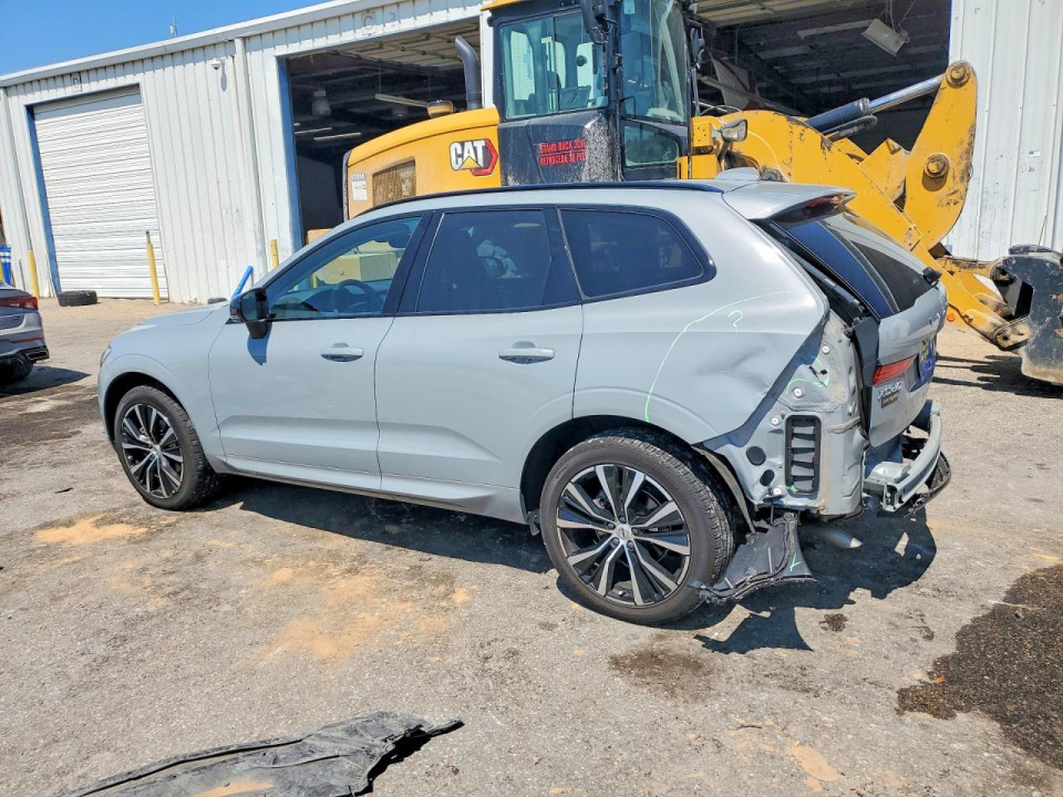 Volvo XC60 2025 — Copart