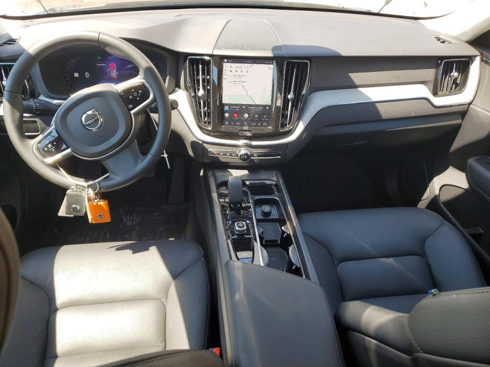 Volvo XC60 2025 — Copart