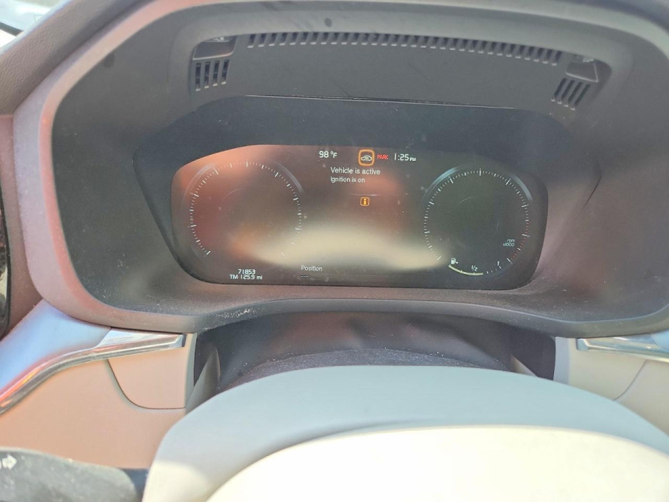 Volvo XC60 2018 — Copart
