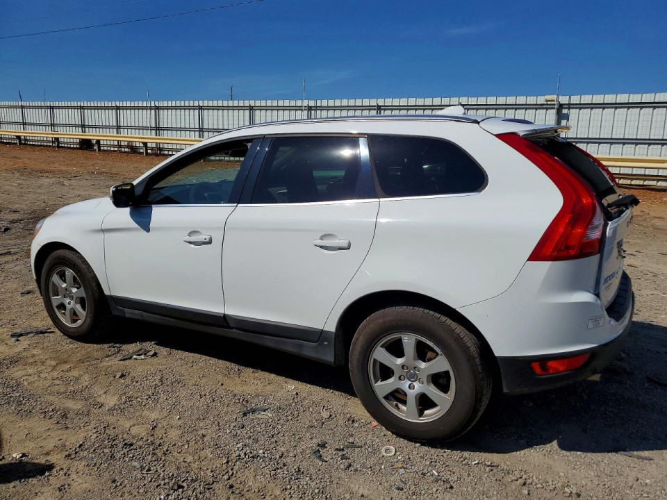 Volvo XC60 2011 — Copart