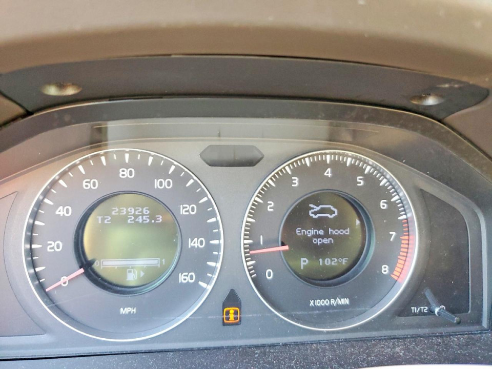 Volvo XC60 2011 — Copart