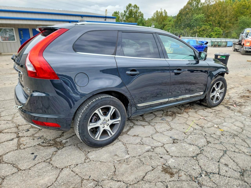 Volvo XC60 2015 — Copart