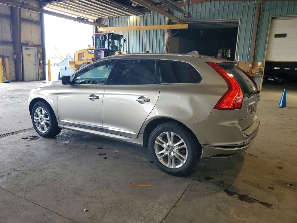 Volvo XC60 2015 — Copart