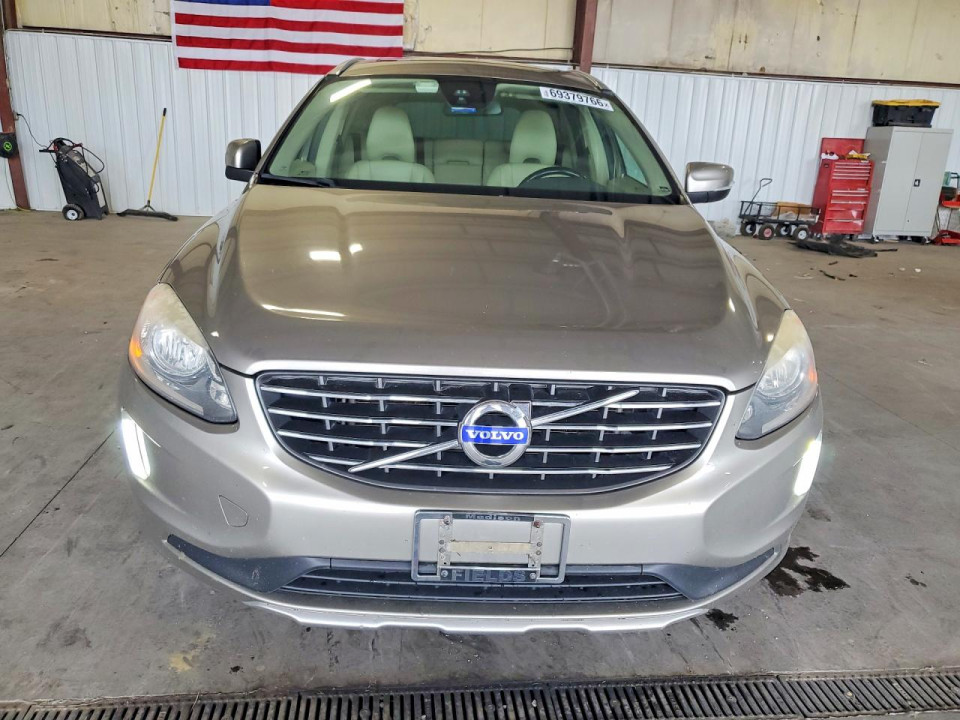 Volvo XC60 2015 — Copart