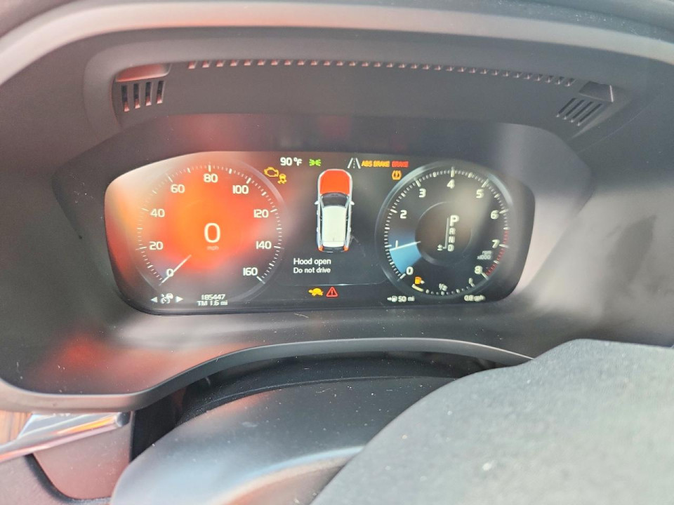 Volvo XC60 2019 — Copart