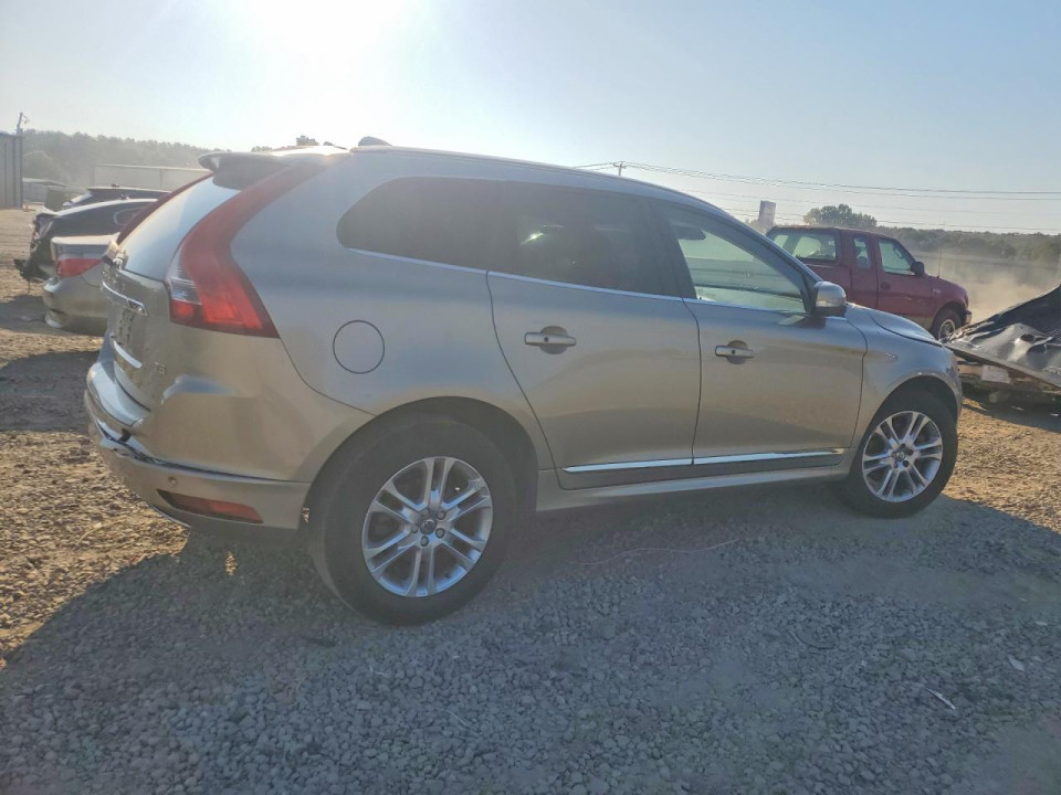Volvo XC60 2015 — Copart