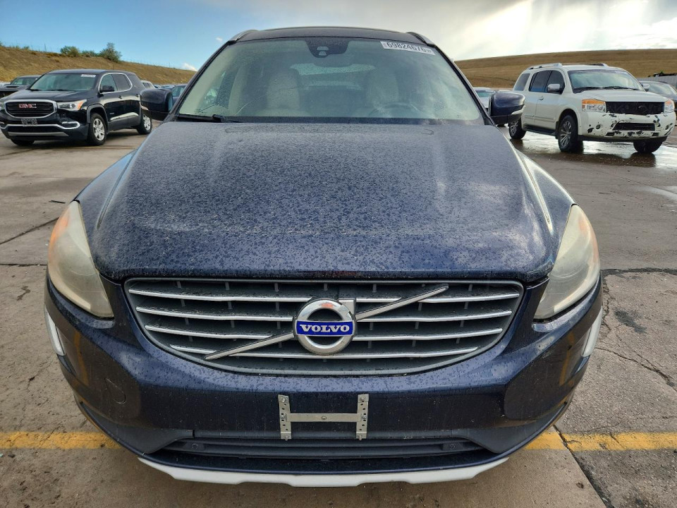 Volvo XC60 2016 — Copart