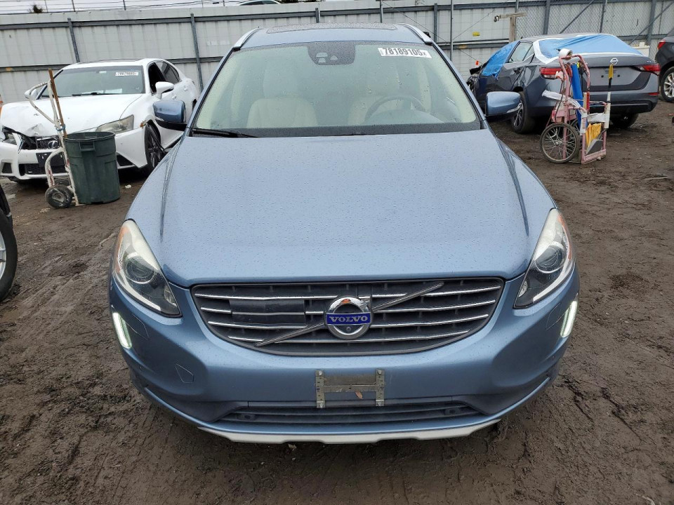 Volvo XC60 2017 — Copart