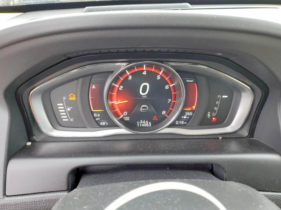 Volvo XC60 2017 — Copart