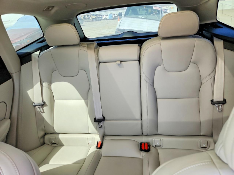 Volvo XC60 2026 — Copart