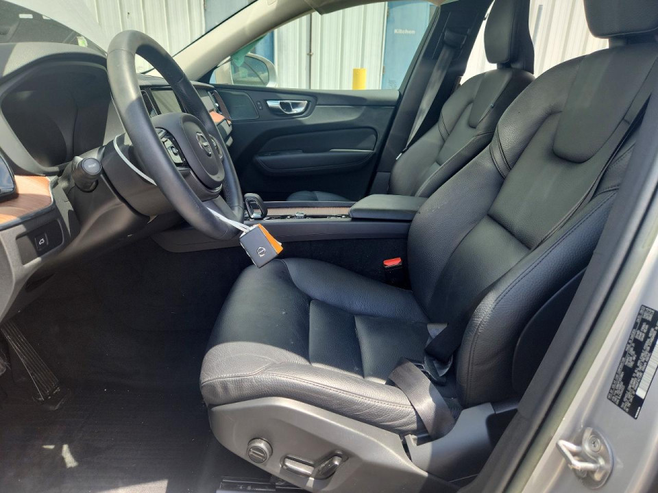 Volvo XC60 2023 — Copart