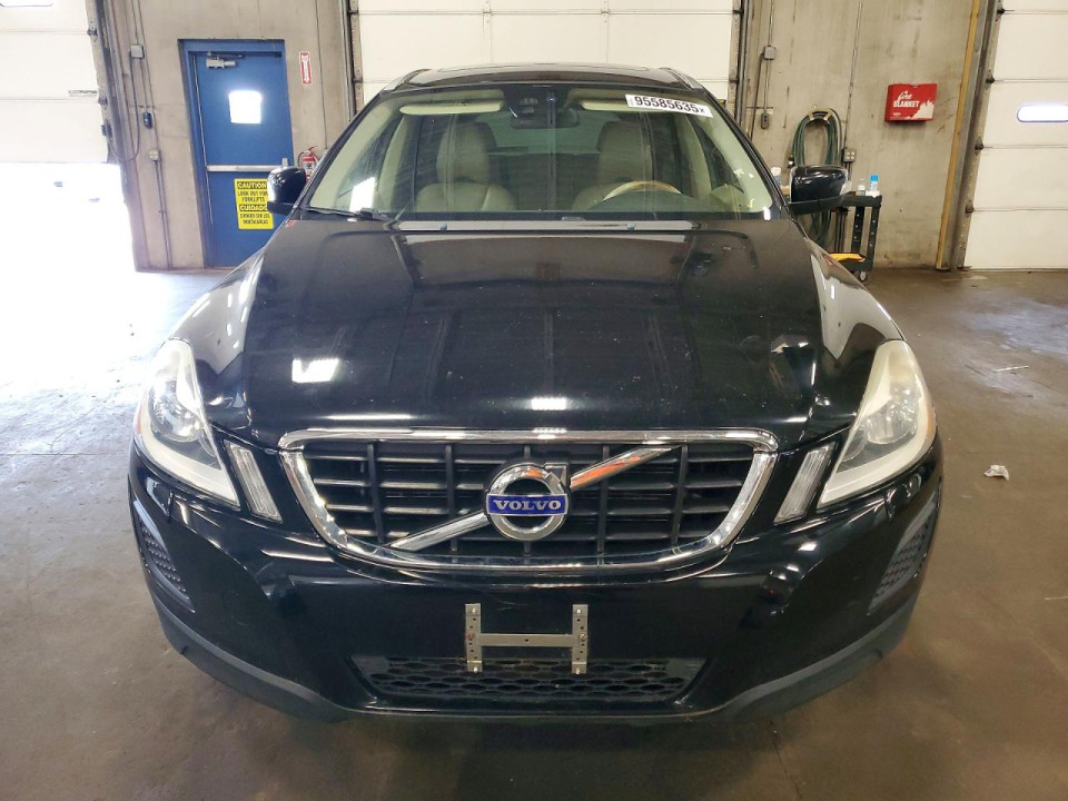 Volvo XC60 2012 — Copart