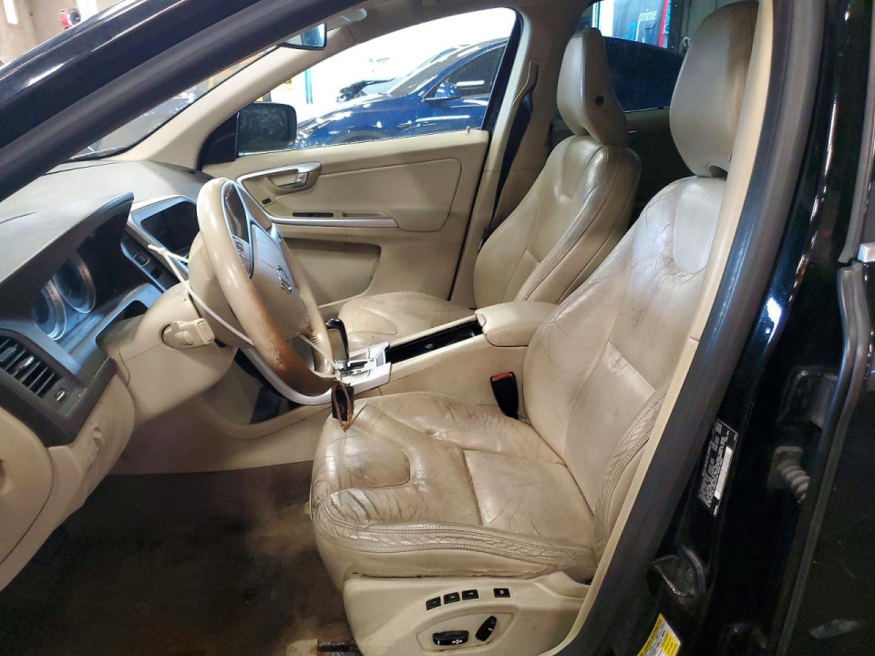 Volvo XC60 2012 — Copart