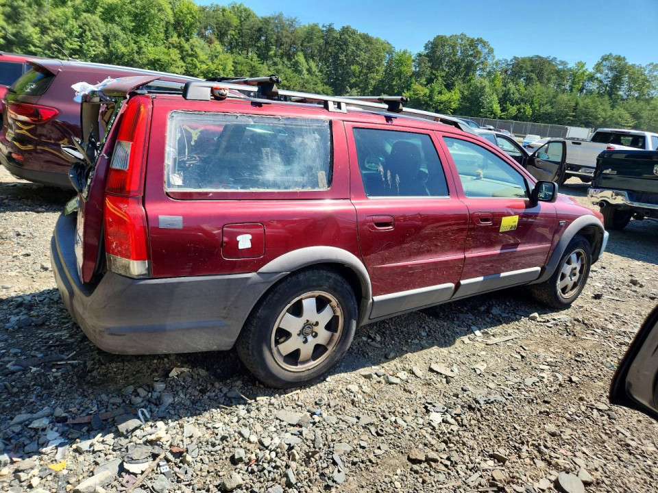 Volvo XC70 2004 — Copart