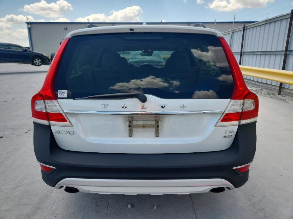 Volvo XC70 2015 — Copart