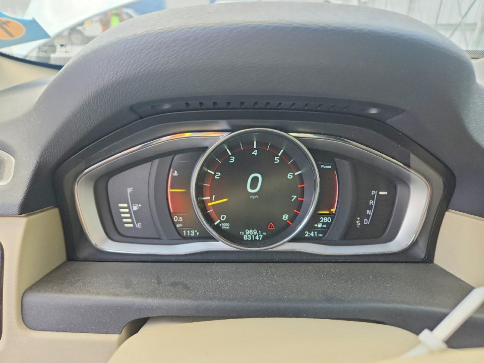 Volvo XC70 2015 — Copart